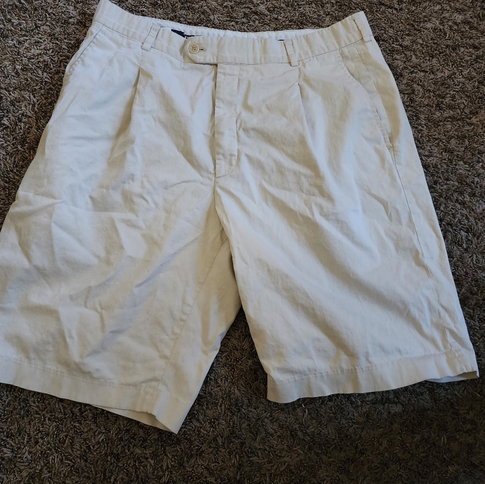Burberry Golf White Shorts